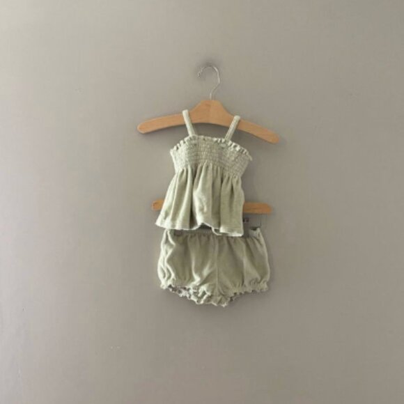 $15 ADD ON Easy Peasy matching set 24M Zara Hanna Andersson Mini Boden Baby Gap - Picture 1 of 2